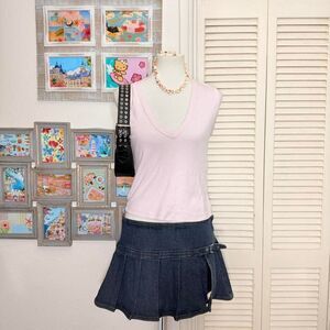 Zara Women's light pink v-neck styled top